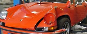 Bild-Unfallporsche-web